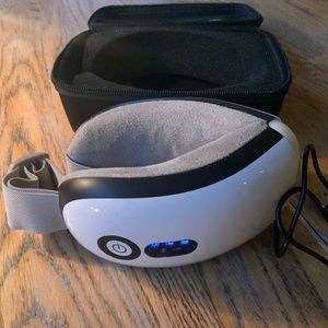 EYEOLOGY intelligent eye massager for migraines/stress relief/barely used